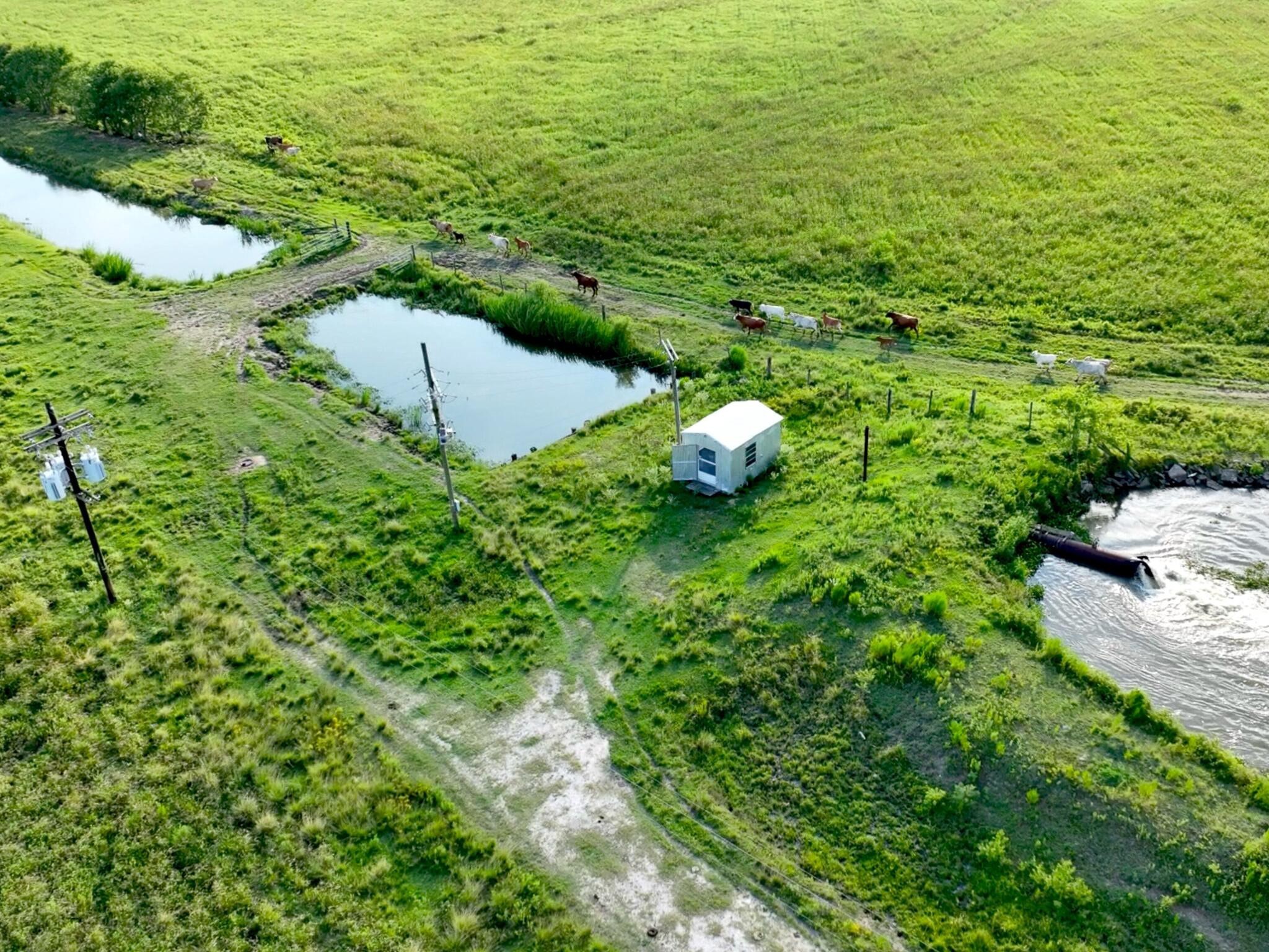 Anahuac, Texas, 77514, United States, ,Land,For Sale,1947447
