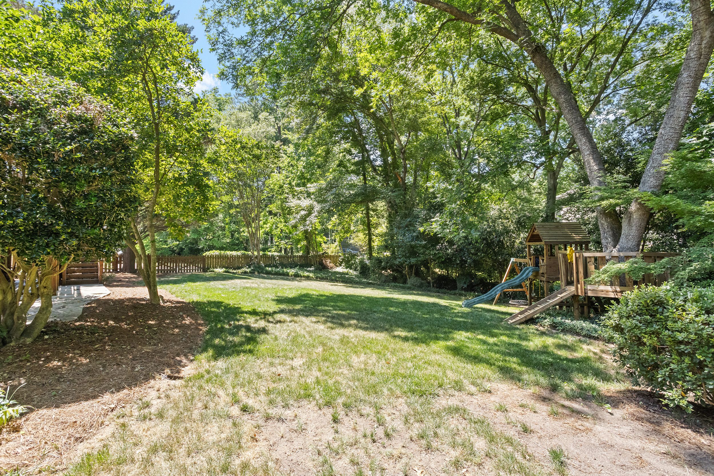  1101 Winona Road, Raleigh, NC, 27609 - 物件實景
