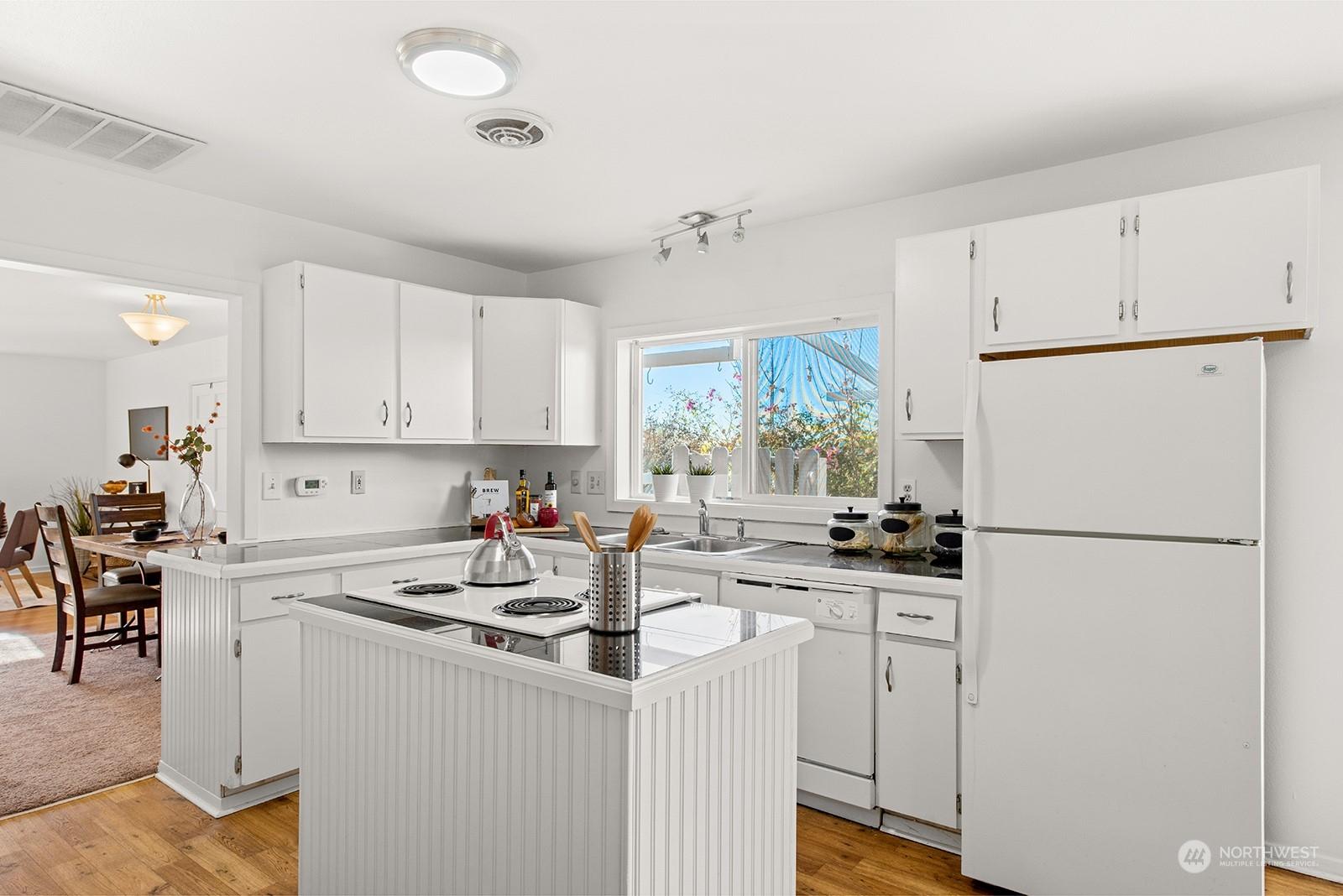 2210 8TH STREET, RENTON, Washington, 98056, United States, 3 Bedrooms Bedrooms, ,2 BathroomsBathrooms,Residential,For Sale,2210 8TH STREET,1611369