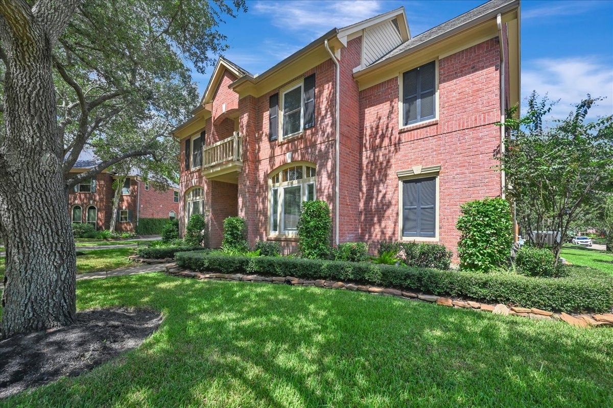 Village Corner Ct, Houston, TX 77059 #1