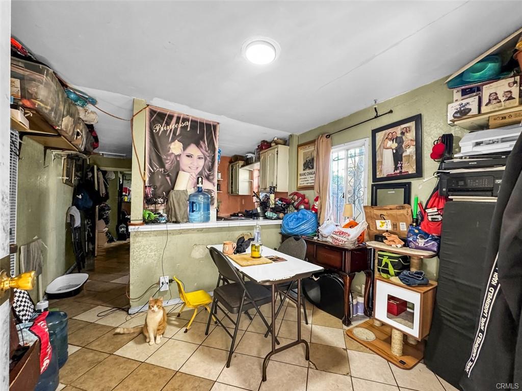 Los Angeles, California, 90011, United States, 12 Bedrooms Bedrooms, ,Residential,For Sale,1986052