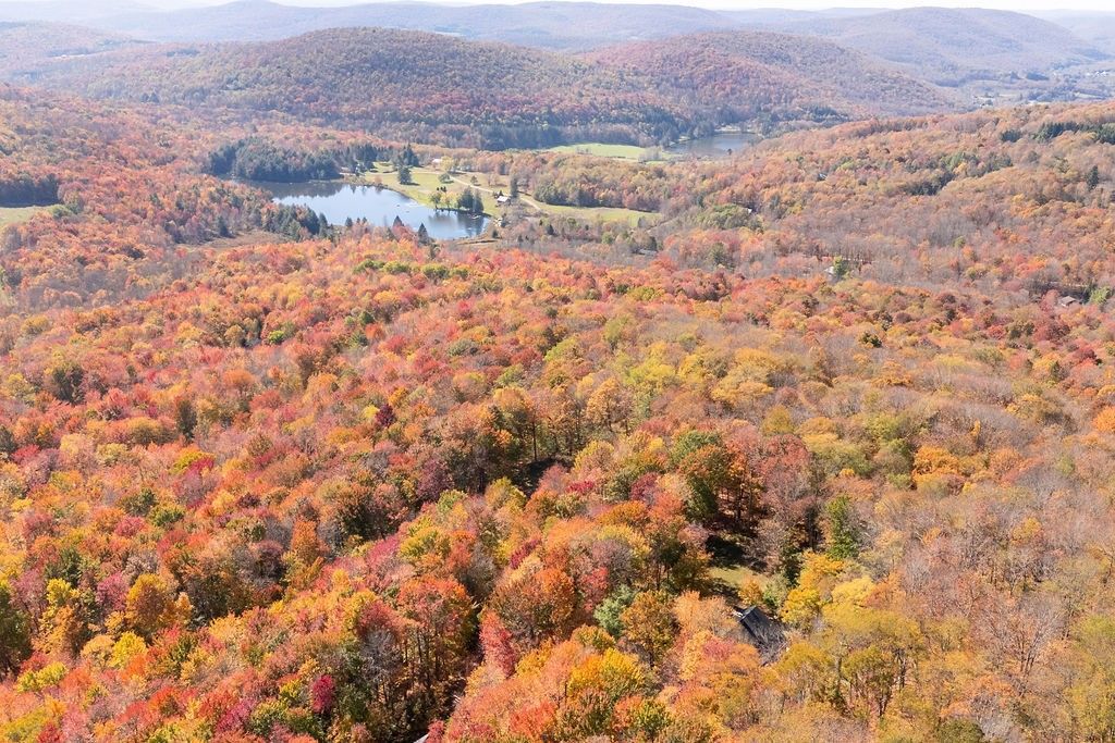 Bovina Center, New York, 13740, United States, 4 Bedrooms Bedrooms, ,5 BathroomsBathrooms,Residential,For Sale,1966687