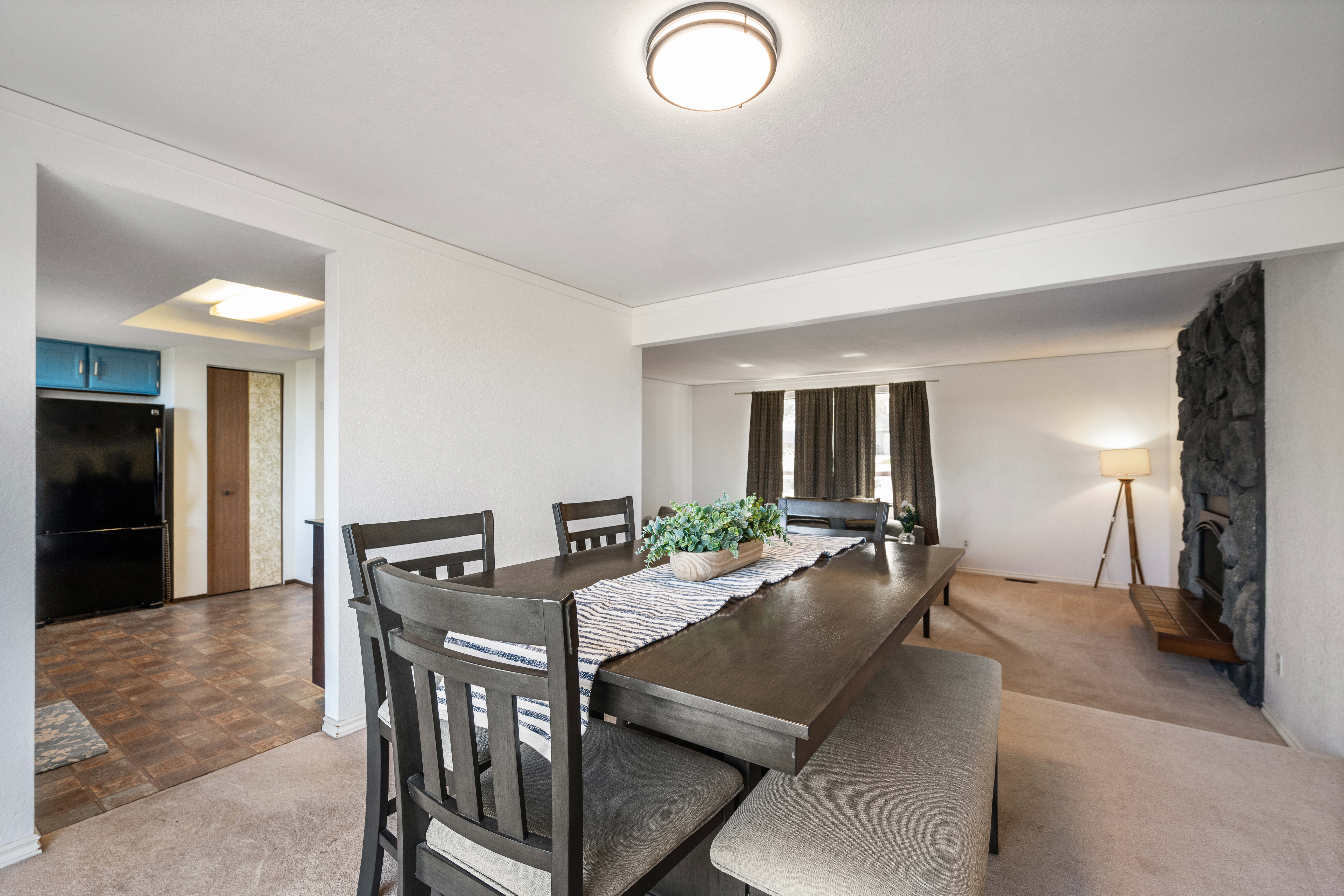  Stunning Views & Solar Panel Efficiency - 物件實景