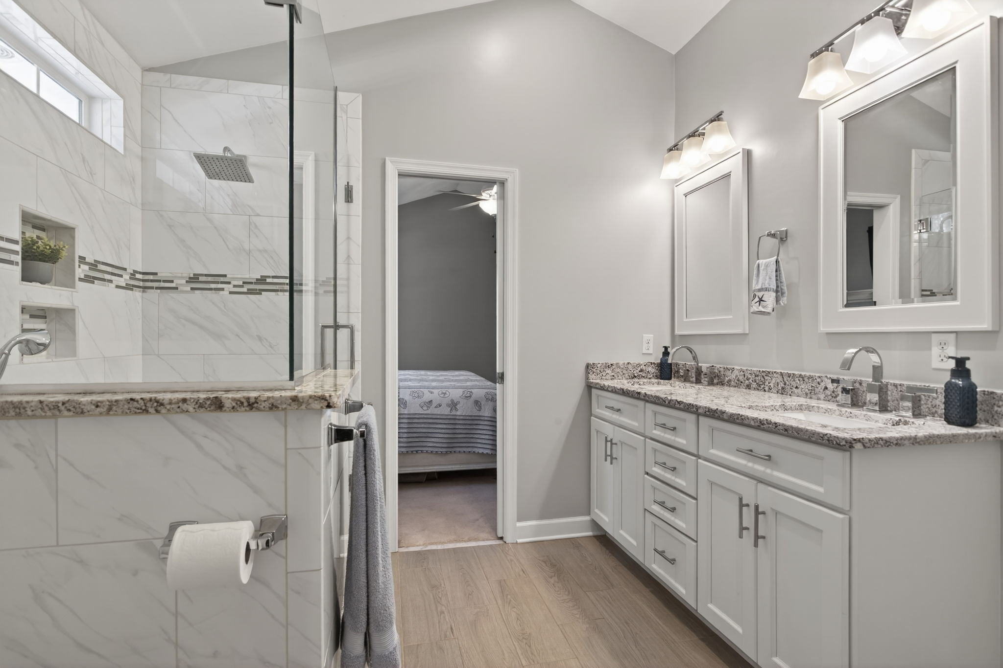 Virginia Beach, Virginia, 23456, United States, 4 Bedrooms Bedrooms, ,3 BathroomsBathrooms,Residential,For Sale,2012108