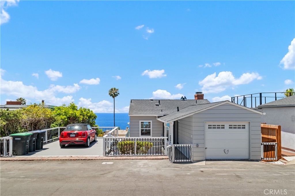 Laguna Beach, California, 92651, United States, 2 Bedrooms Bedrooms, ,3 BathroomsBathrooms,Residential,For Sale,1998159