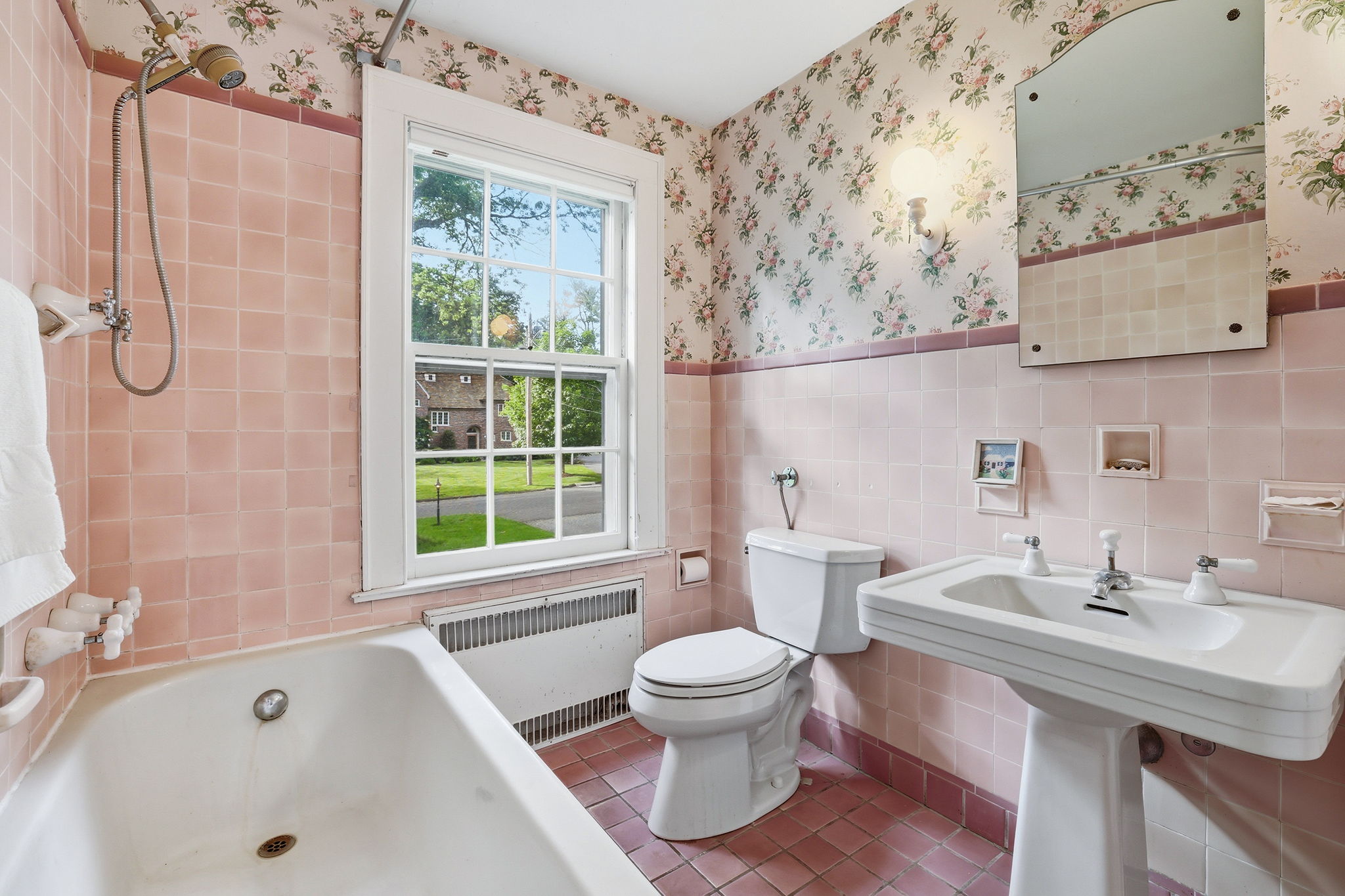  Timeless 1920s Colonial: A Historic Fairfield Grand Dame - 物件實景