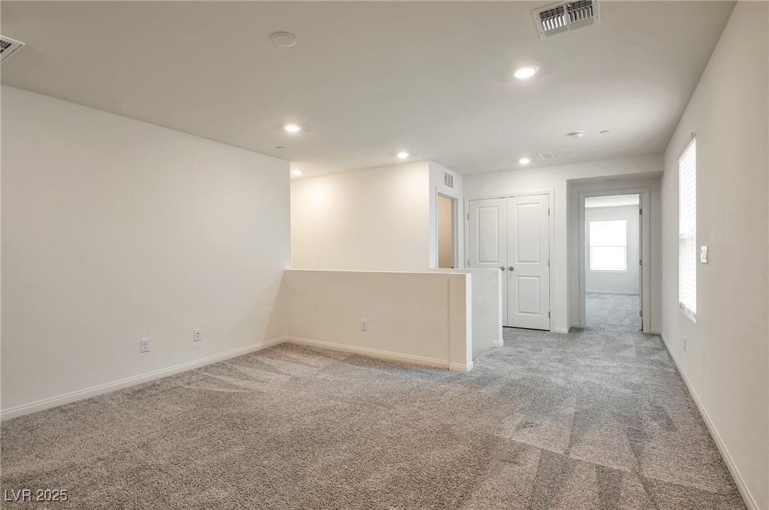 Las Vegas, Nevada, 89166, United States, 5 Bedrooms Bedrooms, ,3 BathroomsBathrooms,Residential,For Sale,1837691