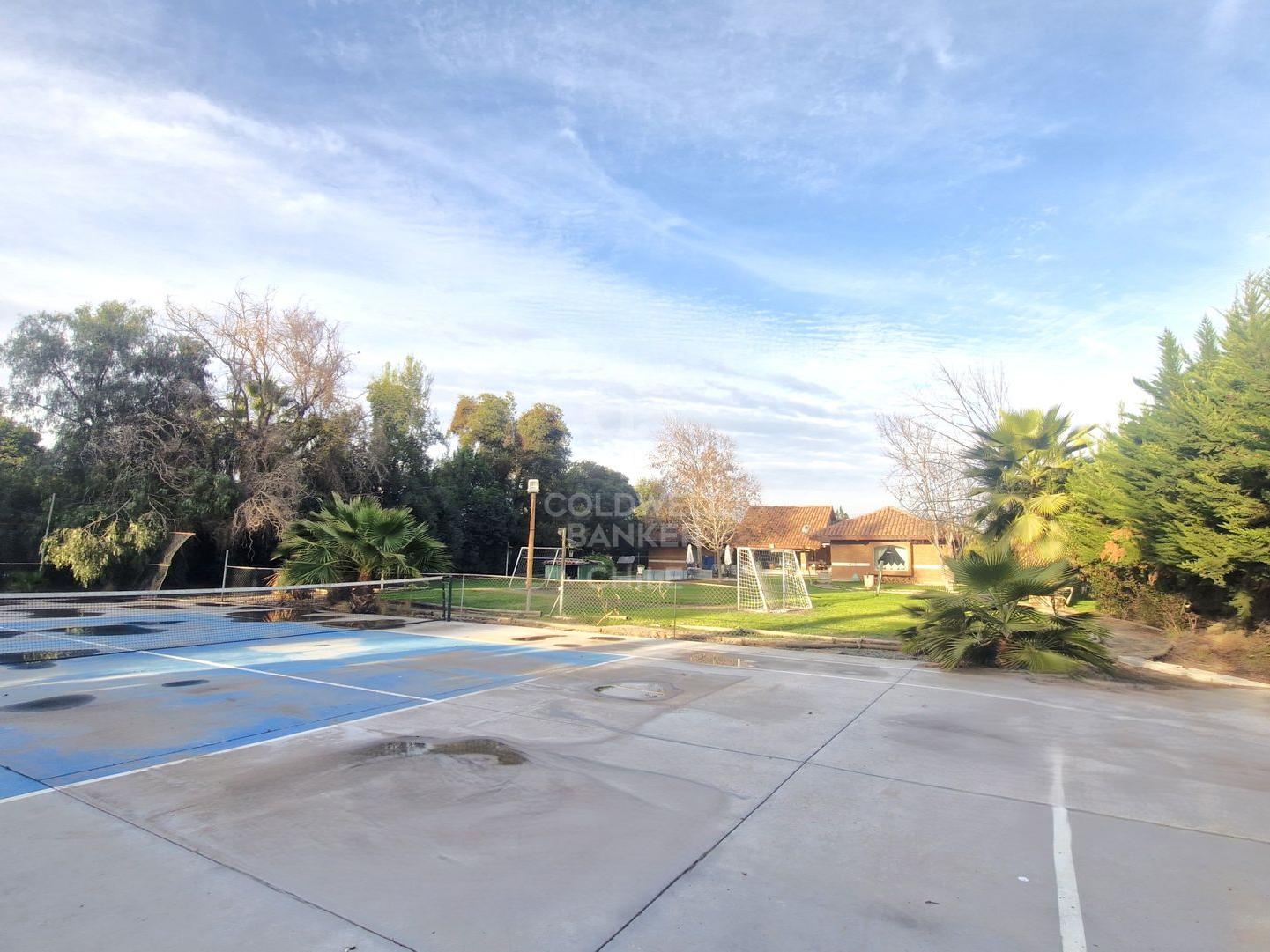 Colina, Chile, 4 Bedrooms Bedrooms, ,5 BathroomsBathrooms,Residential,For Sale,1867768