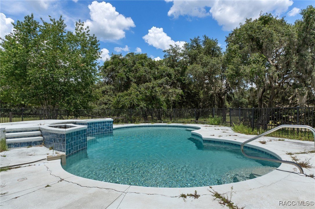 Inverness, Florida, 34453, United States, 6 Bedrooms Bedrooms, ,4 BathroomsBathrooms,Residential,For Sale,1975798