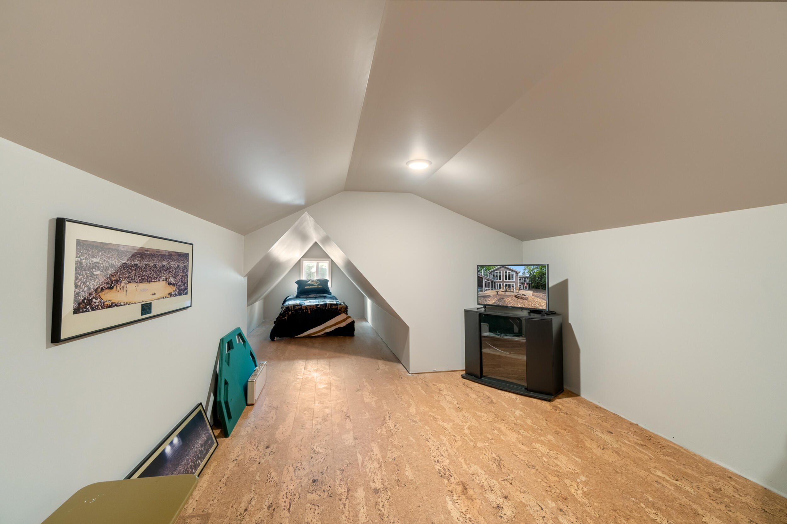 Jerome, Michigan, 49249, United States, 4 Bedrooms Bedrooms, ,3 BathroomsBathrooms,Residential,For Sale,1924396