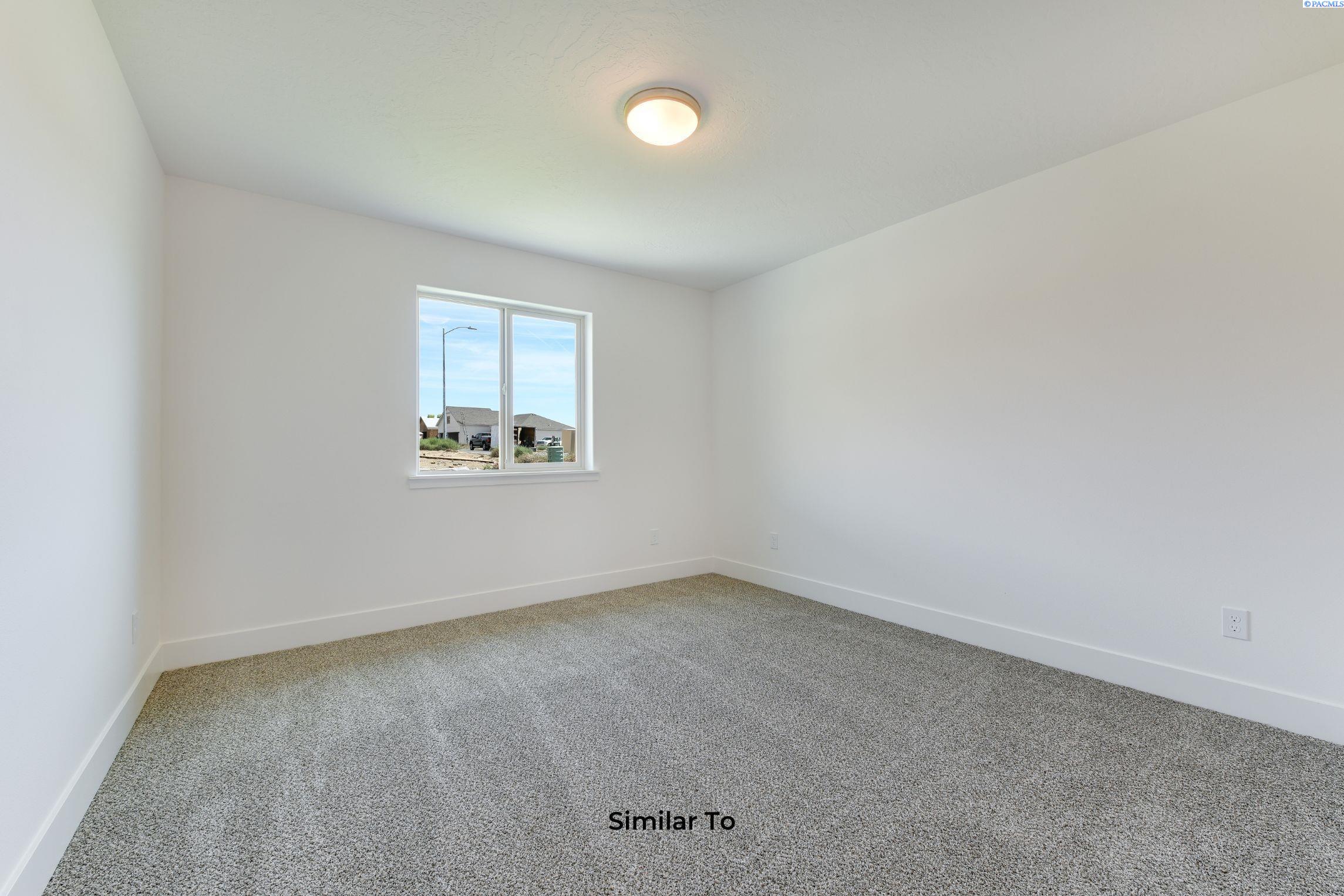 Kennewick, Washington, 99338, United States, 3 Bedrooms Bedrooms, ,1 BathroomBathrooms,Residential,For Sale,1901693