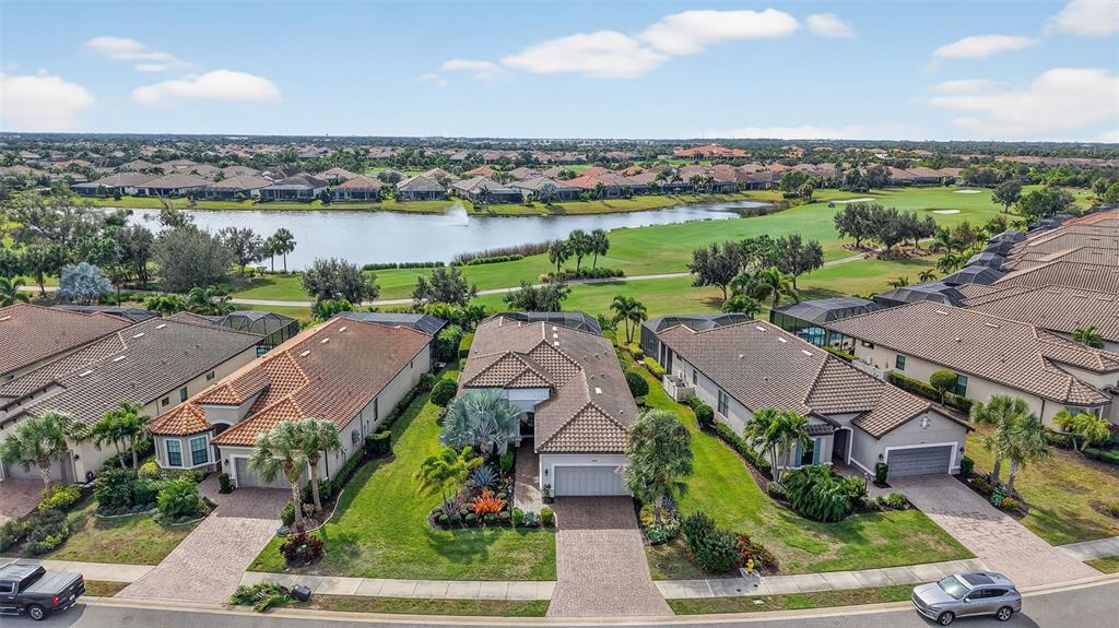 Bradenton, Florida, 34211, United States, 2 Bedrooms Bedrooms, ,3 BathroomsBathrooms,Residential,For Sale,1992091