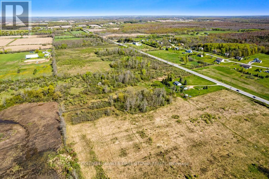 TAY VALLEY, Ontario, K7H 3C9, CA, ,Residential,For Sale,1867366
