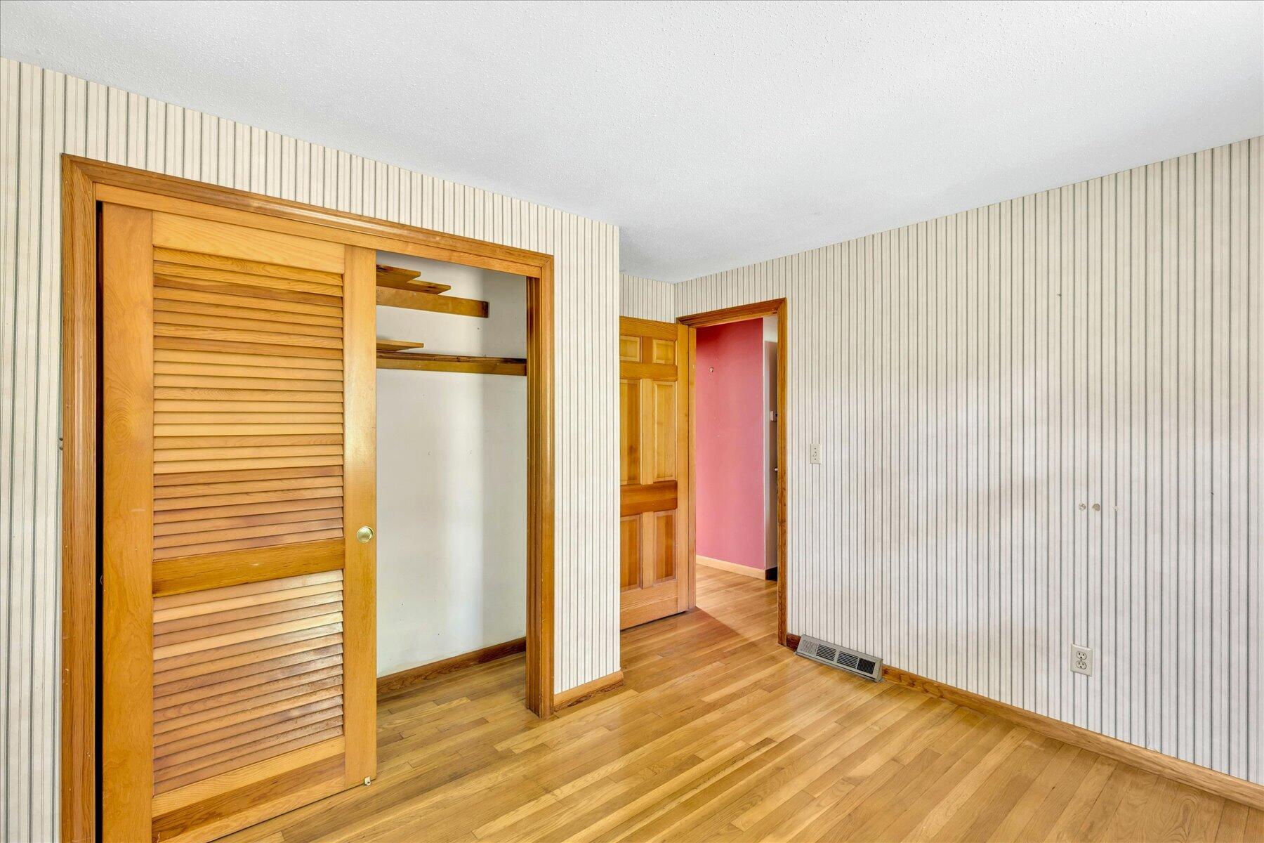  804 Putnam Avenue - 物件實景