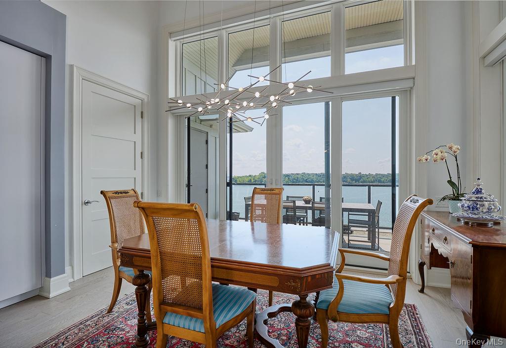 New Rochelle, New York, 10805, United States, 3 Bedrooms Bedrooms, ,4 BathroomsBathrooms,Residential,For Sale,1942227