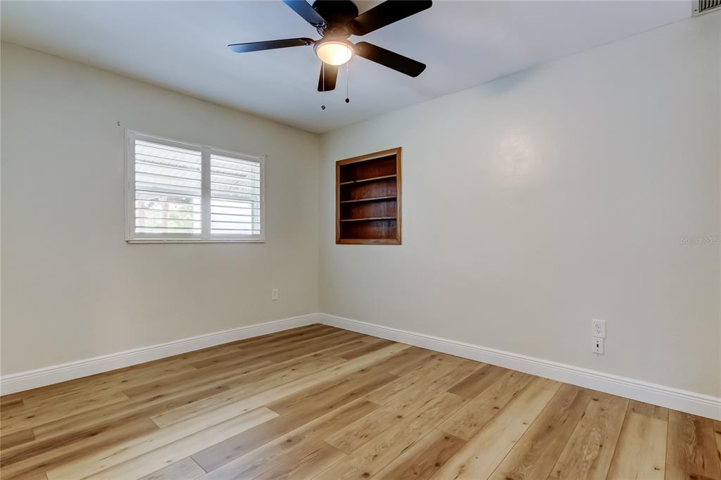 St Petersburg, Florida, 33710, United States, 3 Bedrooms Bedrooms, ,2 BathroomsBathrooms,Residential,For Sale,1877188