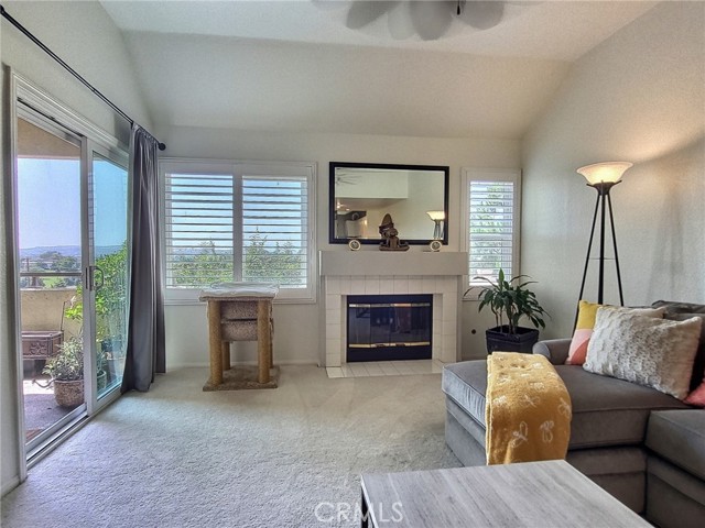 Whittier, California, 90601, United States, 2 Bedrooms Bedrooms, ,2 BathroomsBathrooms,Residential,For Sale,1864347