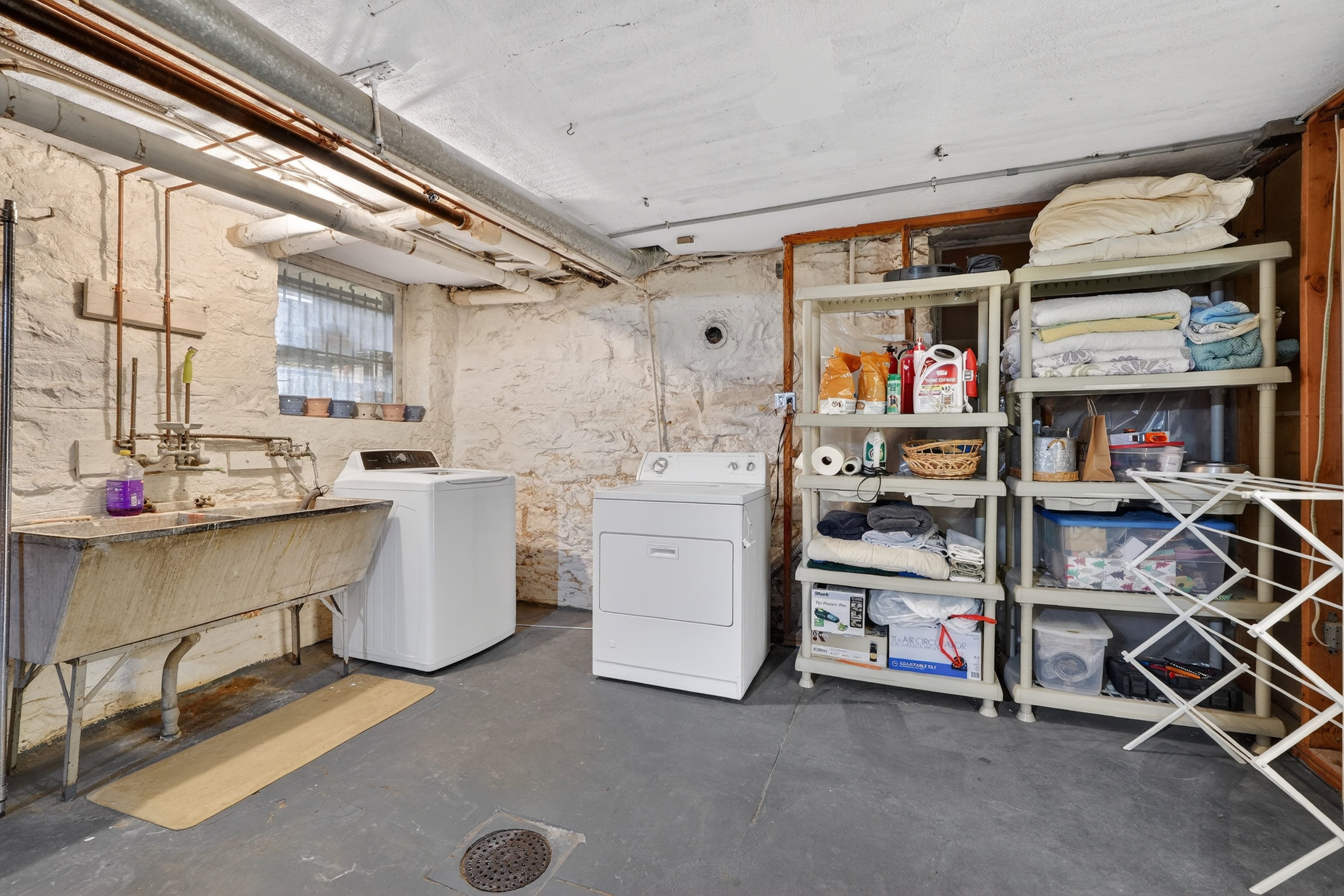  Timeless Elegance in Parkview Place