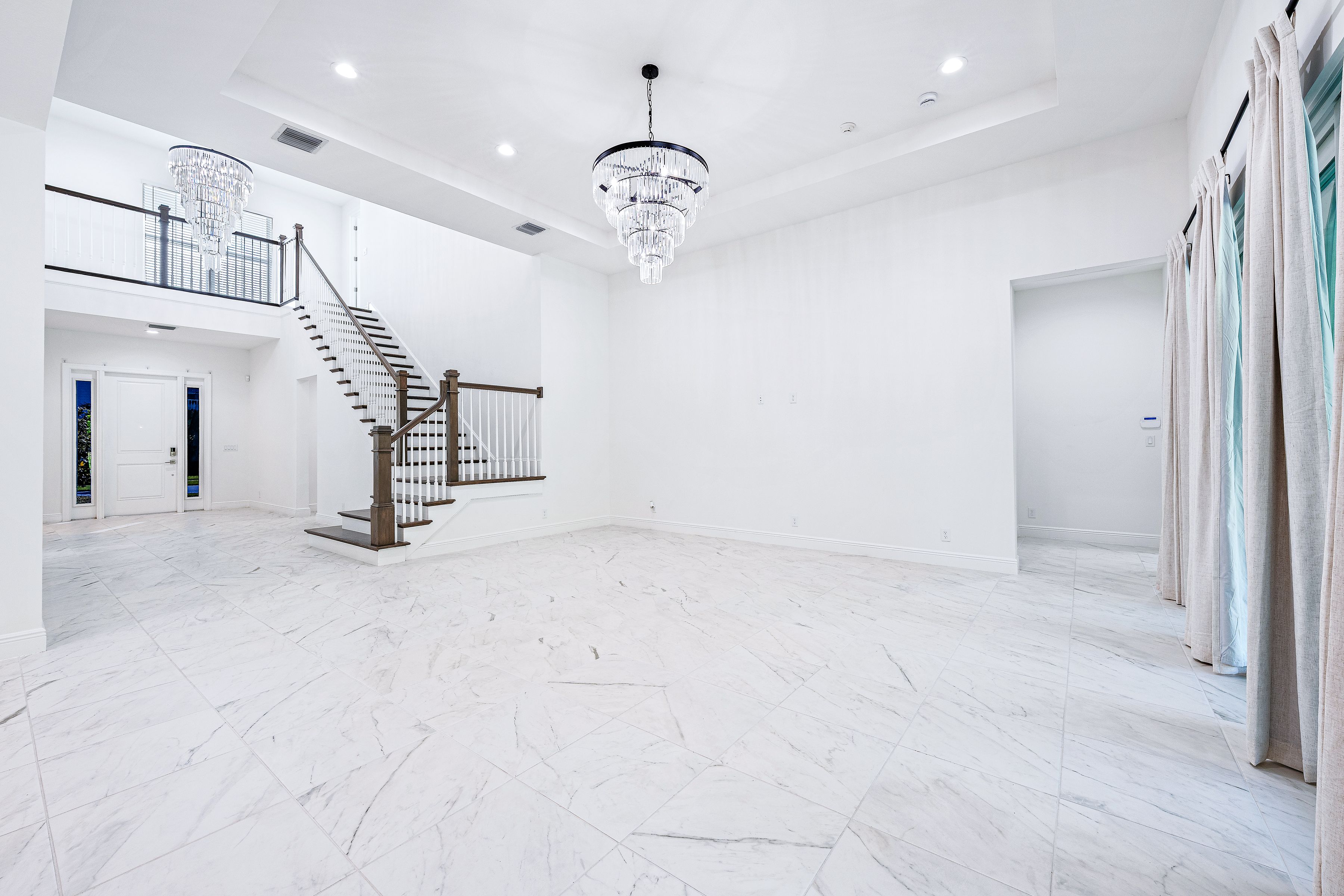  9224 Crestview Circle - 物件實景