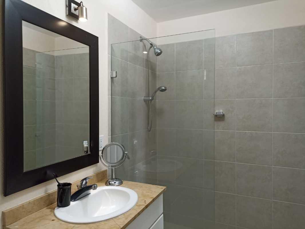 Luis Echeverr?a Torre 5, Huixquilucan, Estado de México, 52764, Mexico, 2 Bedrooms Bedrooms, ,2 BathroomsBathrooms,Residential,For Sale,Luis Echeverr?a Torre 5,1444565