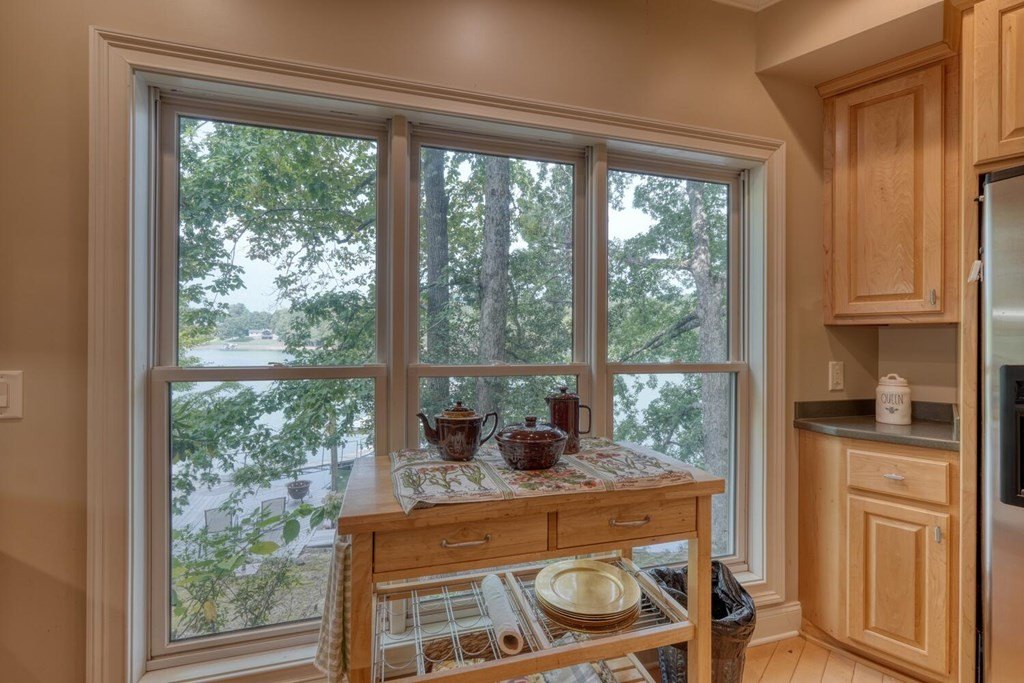 Young Harris, Georgia, 30582, United States, 3 Bedrooms Bedrooms, ,4 BathroomsBathrooms,Residential,For Sale,1975492