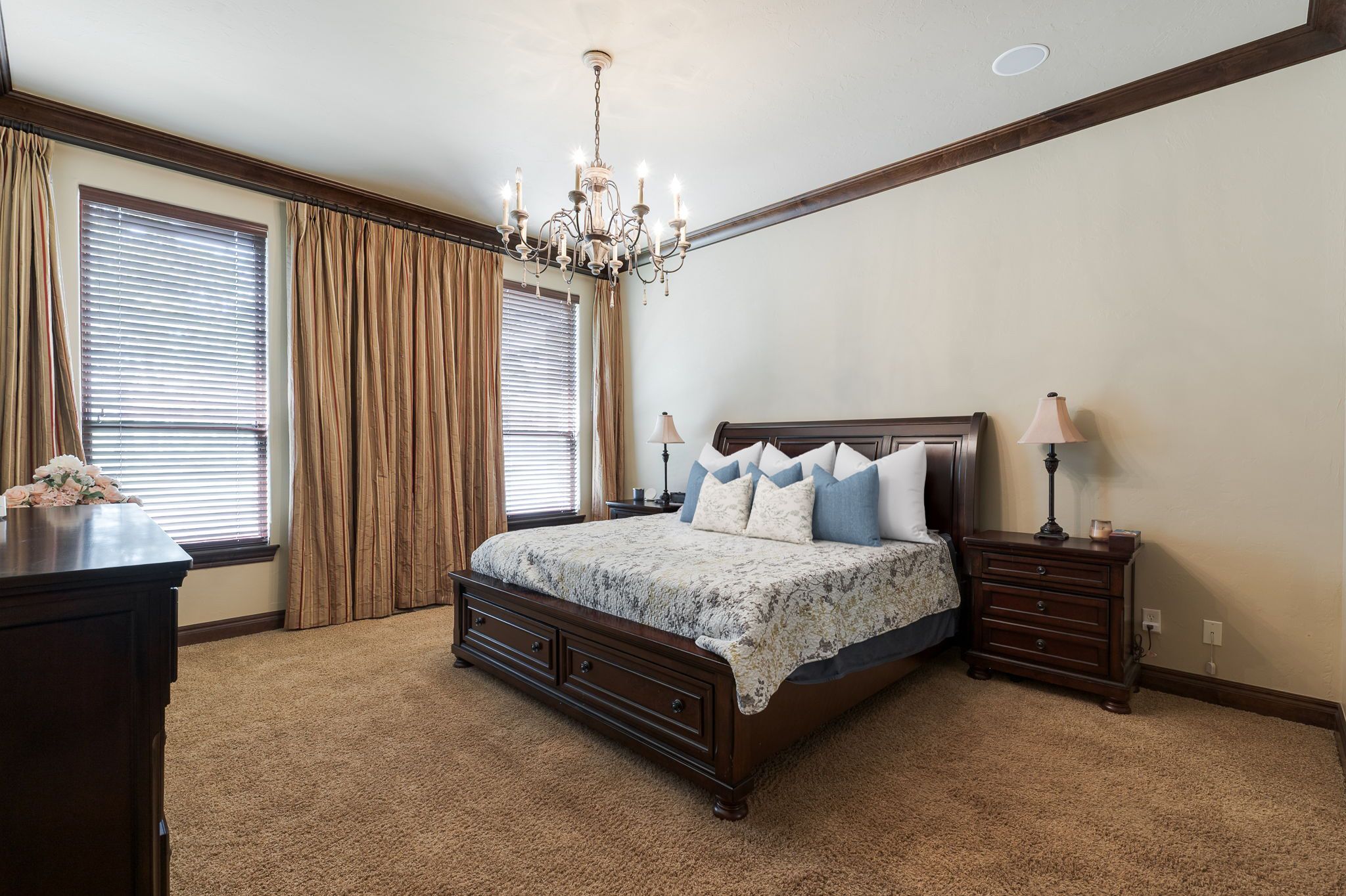  2688 La Belle Rue, Edmond, OK 73034 - 物件實景