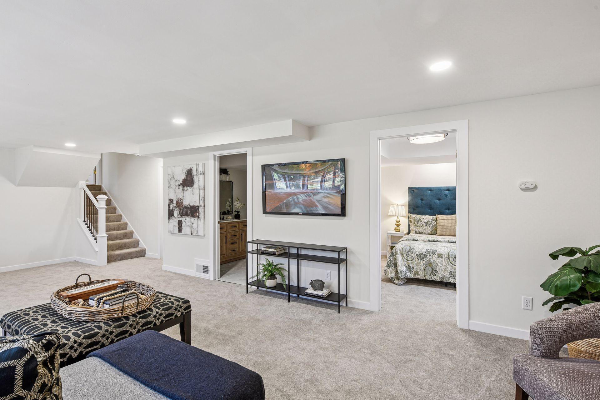 Wayzata, Minnesota, 55391, United States, 5 Bedrooms Bedrooms, ,3 BathroomsBathrooms,Residential,For Sale,1991556