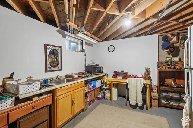 Taylorsville, Utah, 84129, United States, 4 Bedrooms Bedrooms, ,1 BathroomBathrooms,Residential,For Sale,1944987