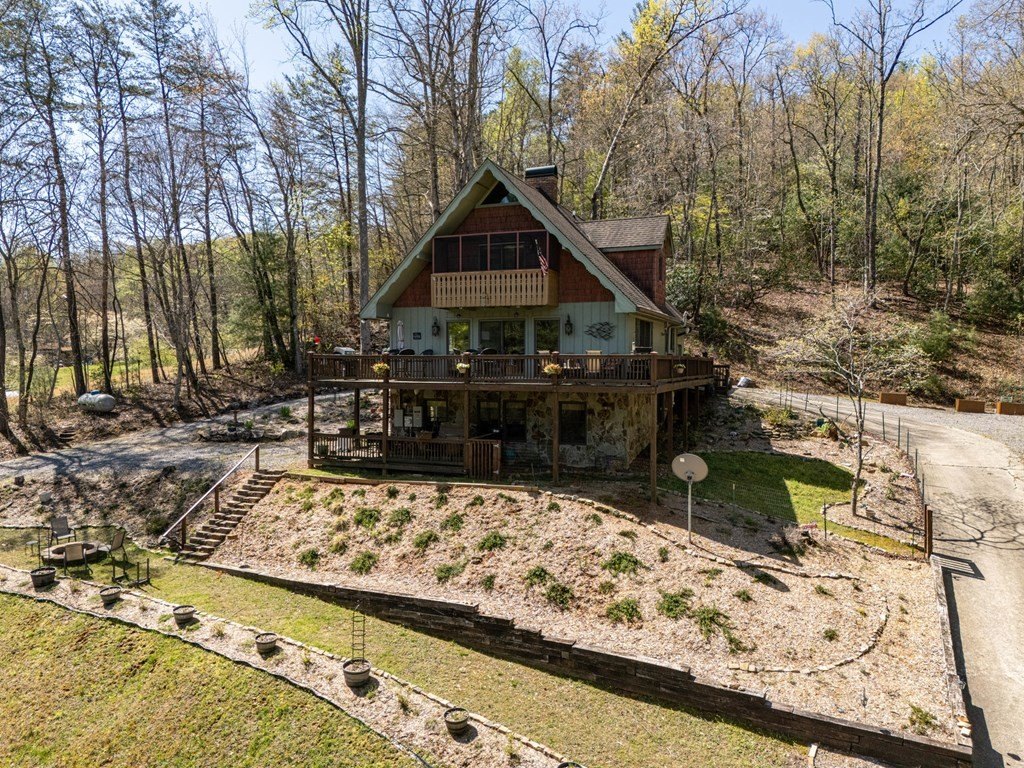Hayesville, North Carolina, 28904, United States, 3 Bedrooms Bedrooms, ,3 BathroomsBathrooms,Residential,For Sale,1834730