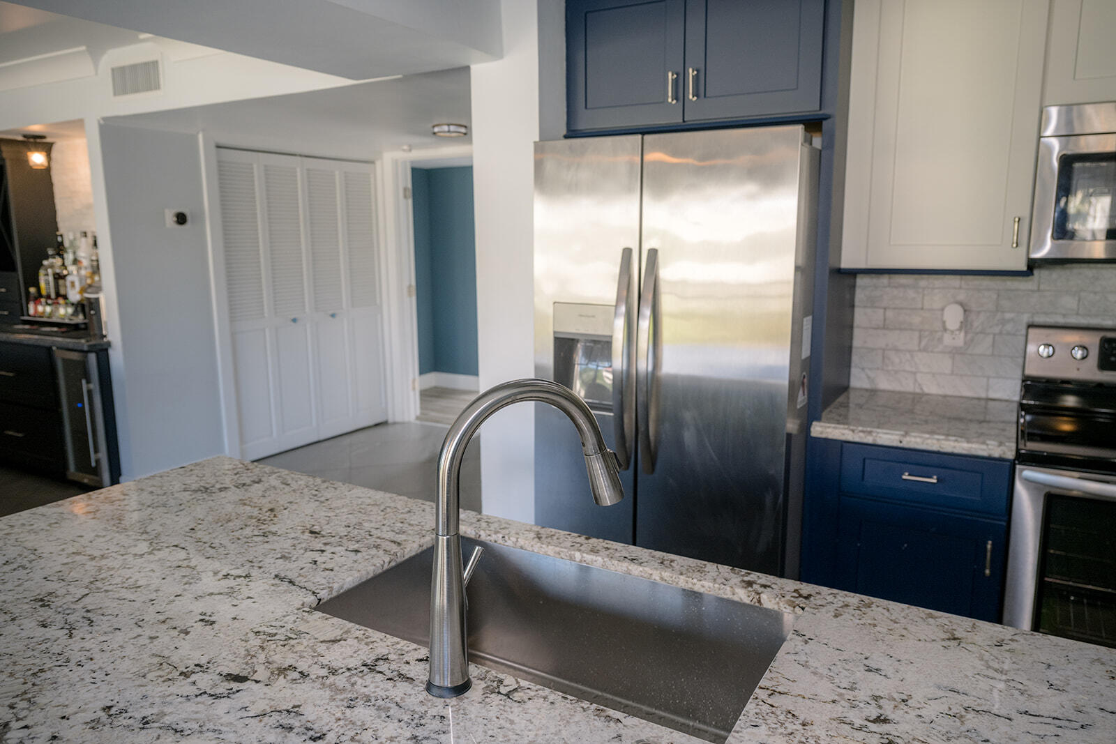 KEY LARGO, Florida, 33037, United States, 2 Bedrooms Bedrooms, ,2 BathroomsBathrooms,Residential,For Sale,1992008