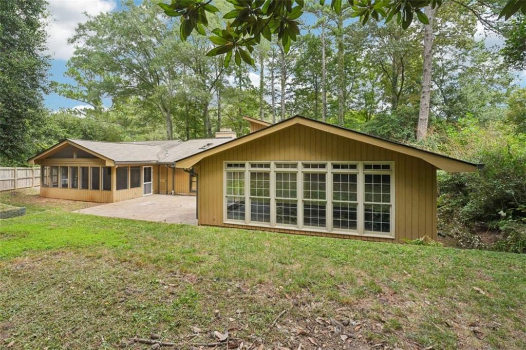 Marietta, Georgia, 30068, United States, 4 Bedrooms Bedrooms, ,3 BathroomsBathrooms,Residential,For Sale,1977177