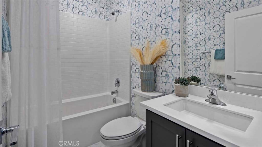 Ontario, California, 91761, United States, 5 Bedrooms Bedrooms, ,3 BathroomsBathrooms,Residential,For Sale,1983115