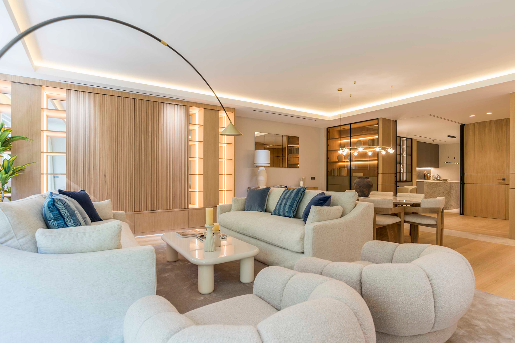  Apartment in Almagro with 241 m², 4 bedrooms, and garage. - 物件實景