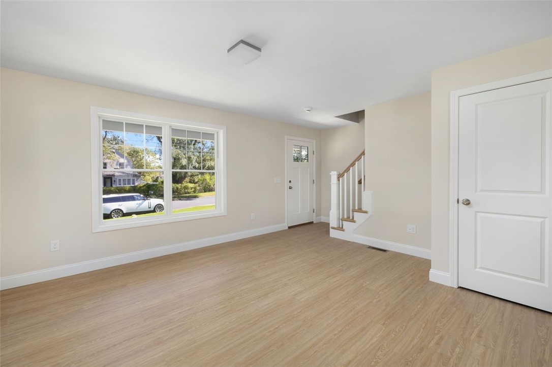 Warwick, Rhode Island, 02889, United States, 4 Bedrooms Bedrooms, ,4 BathroomsBathrooms,Residential,For Sale,2003475