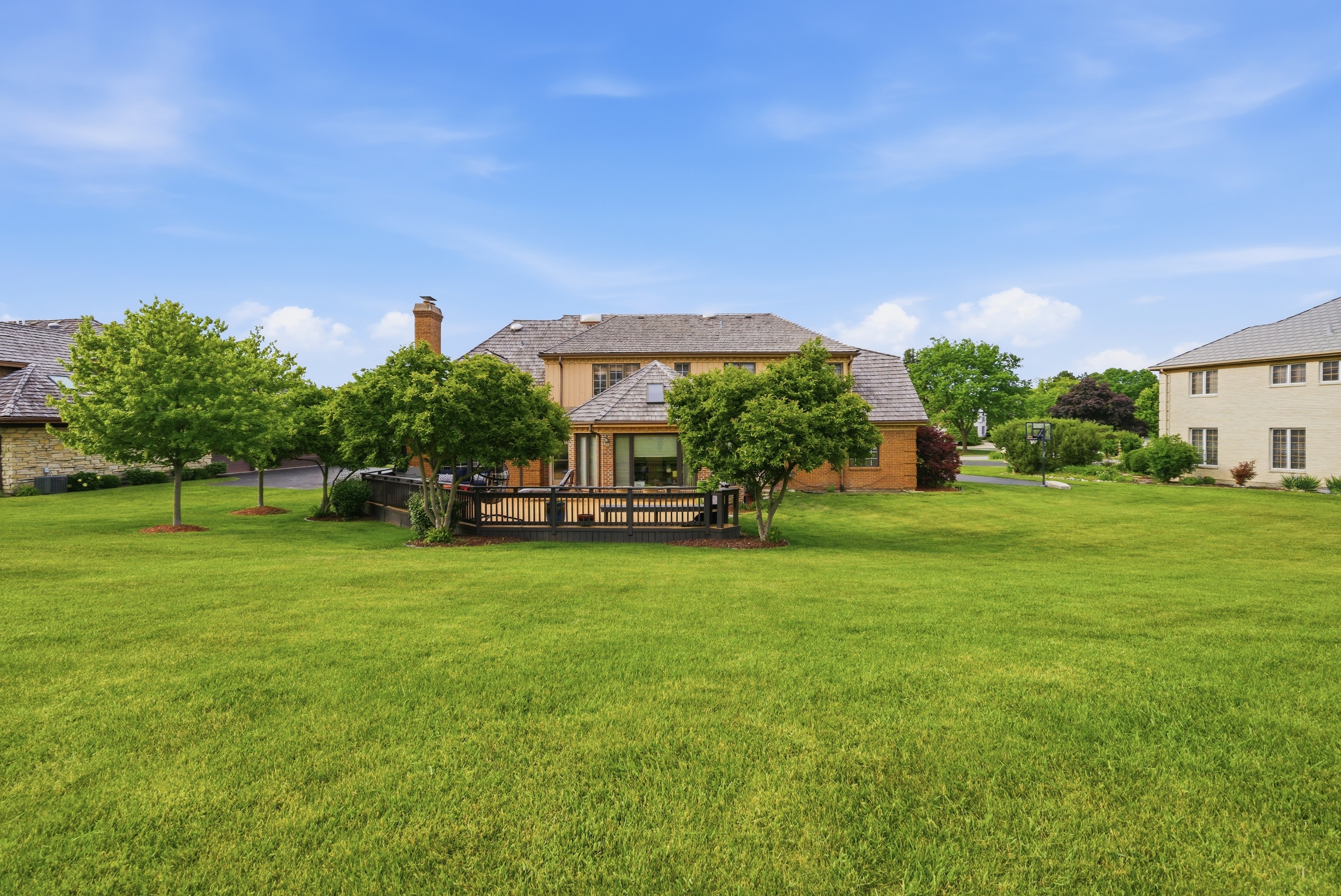  An Exceptional Lifestyle Opportunity in the Heart of Oak Brook - 物件實景
