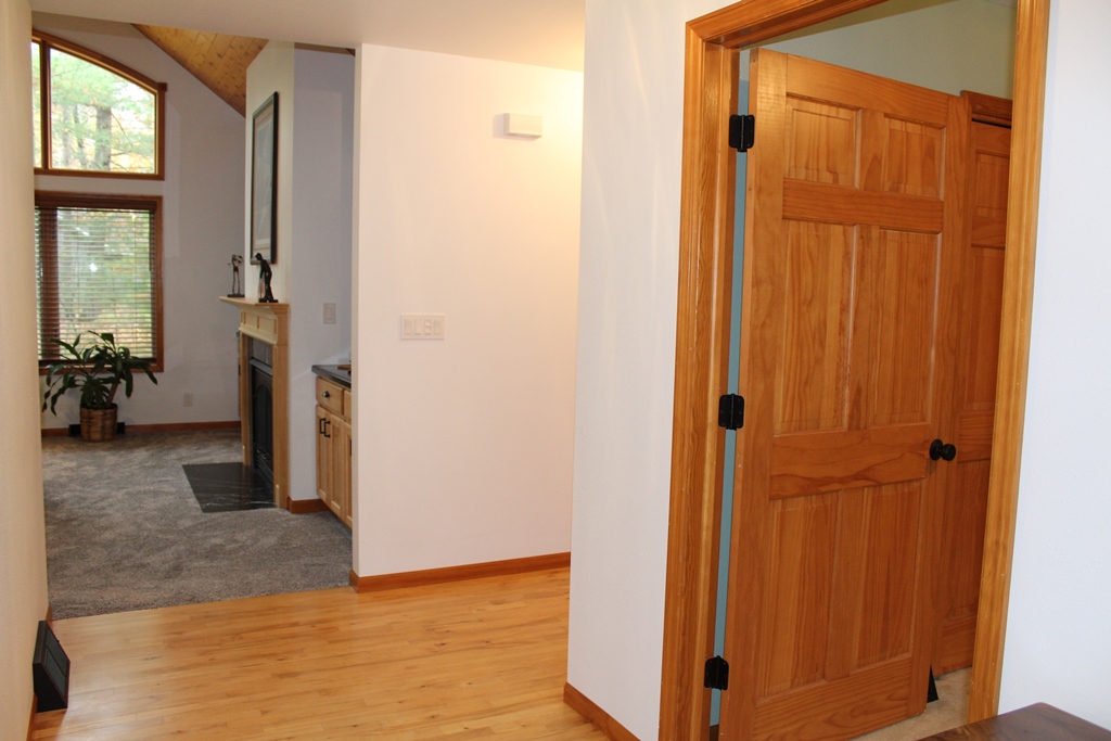 Minocqua, Wisconsin, 54548, United States, 3 Bedrooms Bedrooms, ,2 BathroomsBathrooms,Residential,For Sale,1984863