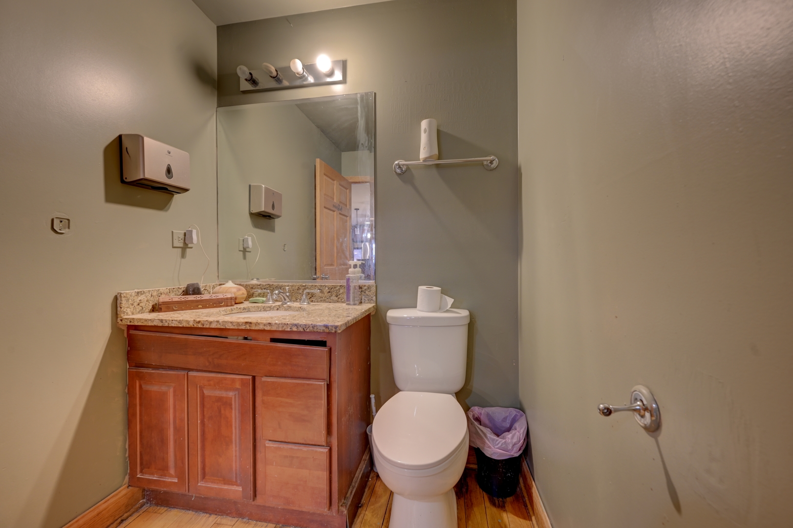 River Grove, Illinois, 60171, United States, 5 Bedrooms Bedrooms, ,4 BathroomsBathrooms,Residential,For Sale,2002992