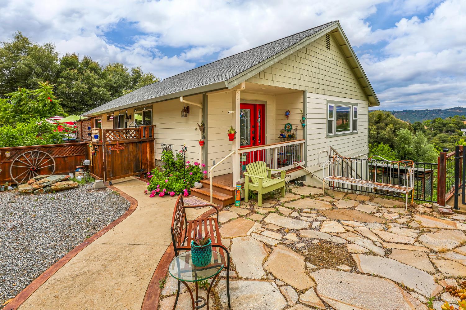 Mokelumne Hill, California, 95245, United States, 3 Bedrooms Bedrooms, ,2 BathroomsBathrooms,Residential,For Sale,2048393