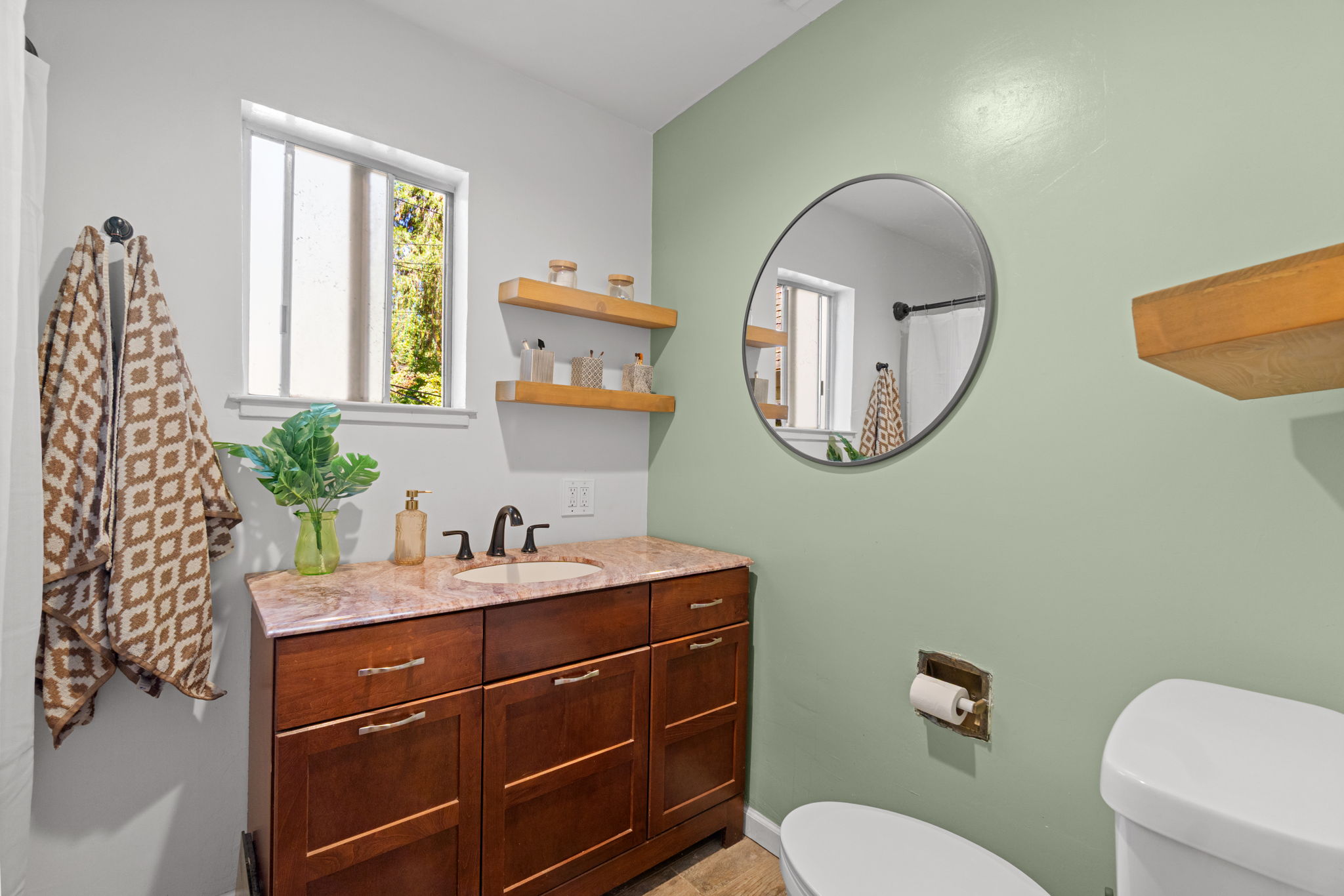  4934 Cedar Drive, Camino, CA 95709 - 物件實景