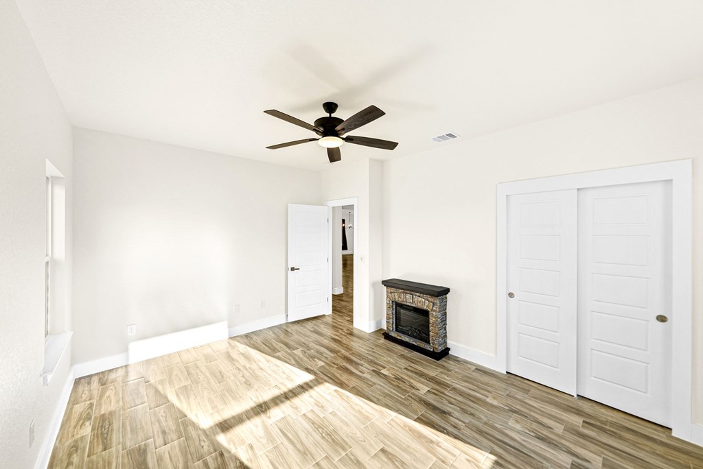 Kerrville, Texas, 78028, United States, 4 Bedrooms Bedrooms, ,3 BathroomsBathrooms,Residential,For Sale,2008788