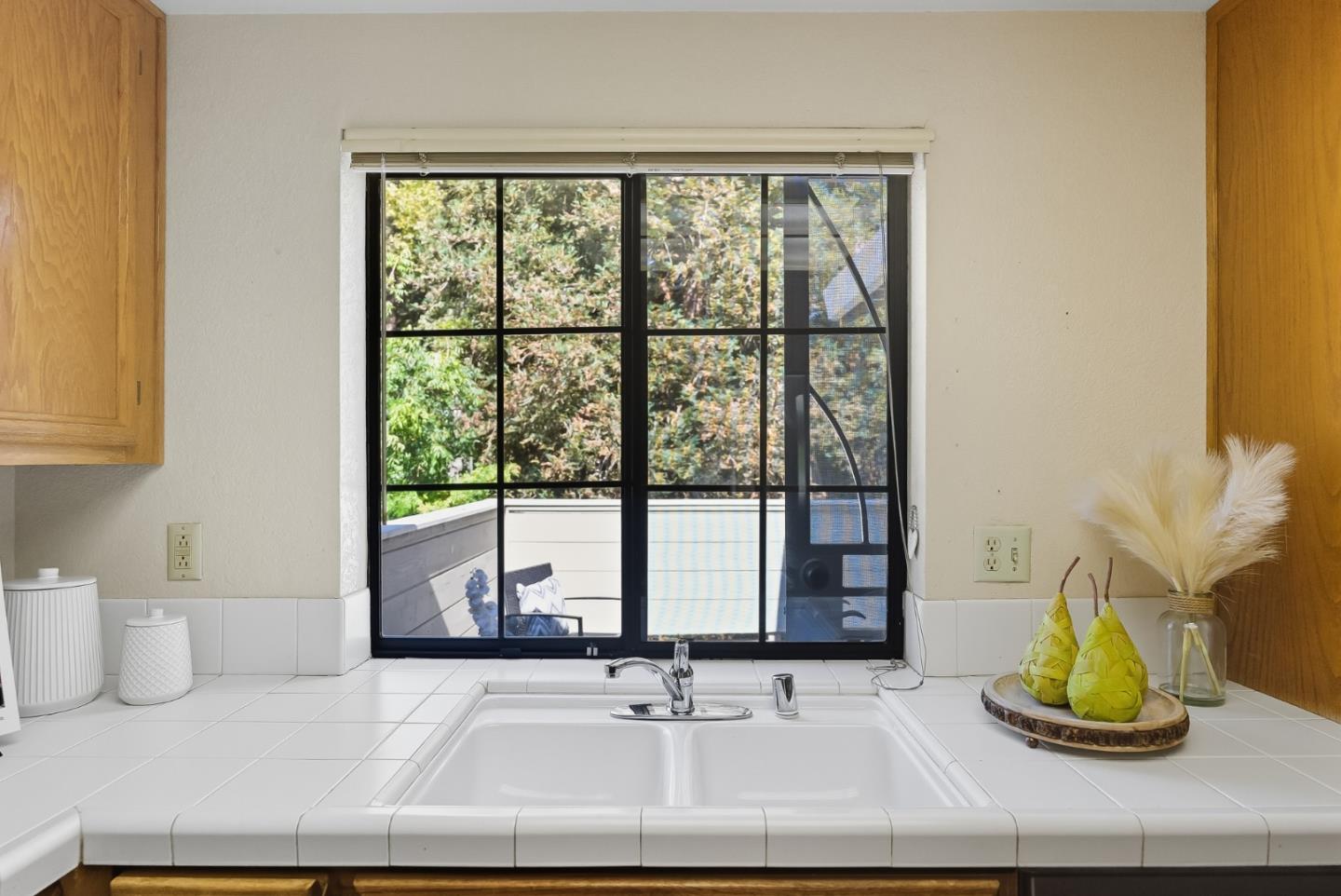 San Jose, California, 95121, United States, 2 Bedrooms Bedrooms, ,2 BathroomsBathrooms,Residential,For Sale,1950993