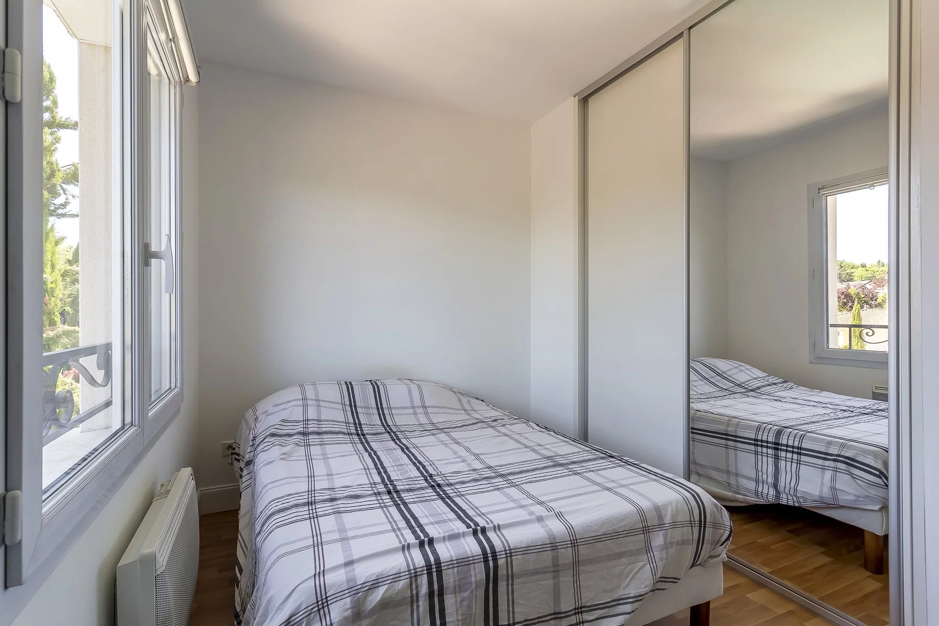 Francheville, Auvergne-Rhône-Alpes, 69340, FR, 6 Bedrooms Bedrooms, ,Residential,For Sale,1942324