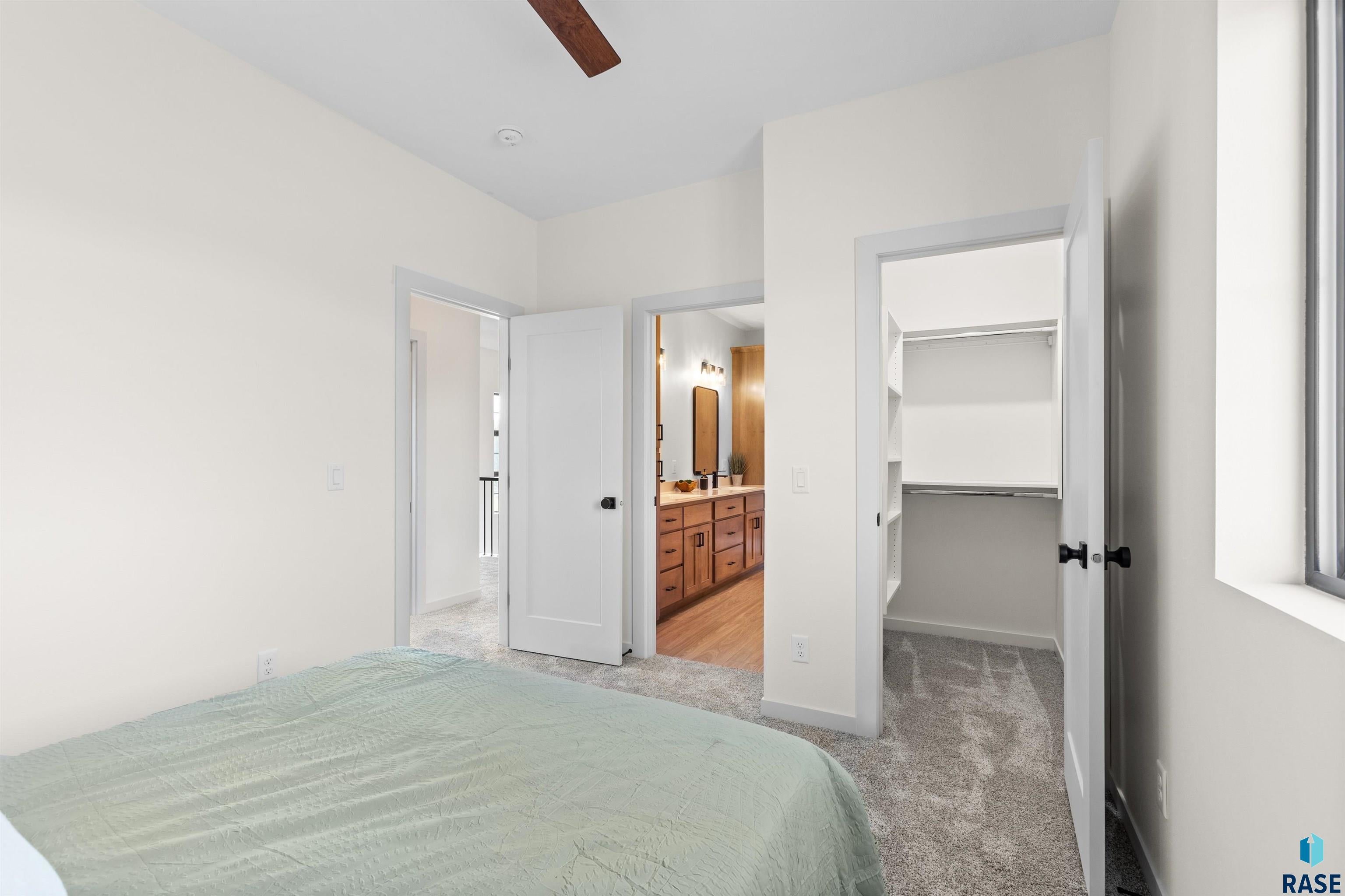 Rock Rapids, Iowa, 51246, United States, 5 Bedrooms Bedrooms, ,3 BathroomsBathrooms,Residential,For Sale,1957836