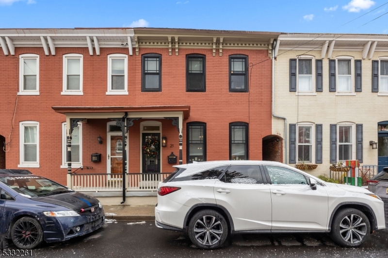 Lambertville City, New Jersey, 08530-1019, United States, 3 Bedrooms Bedrooms, ,2 BathroomsBathrooms,Residential,For Sale,1692384