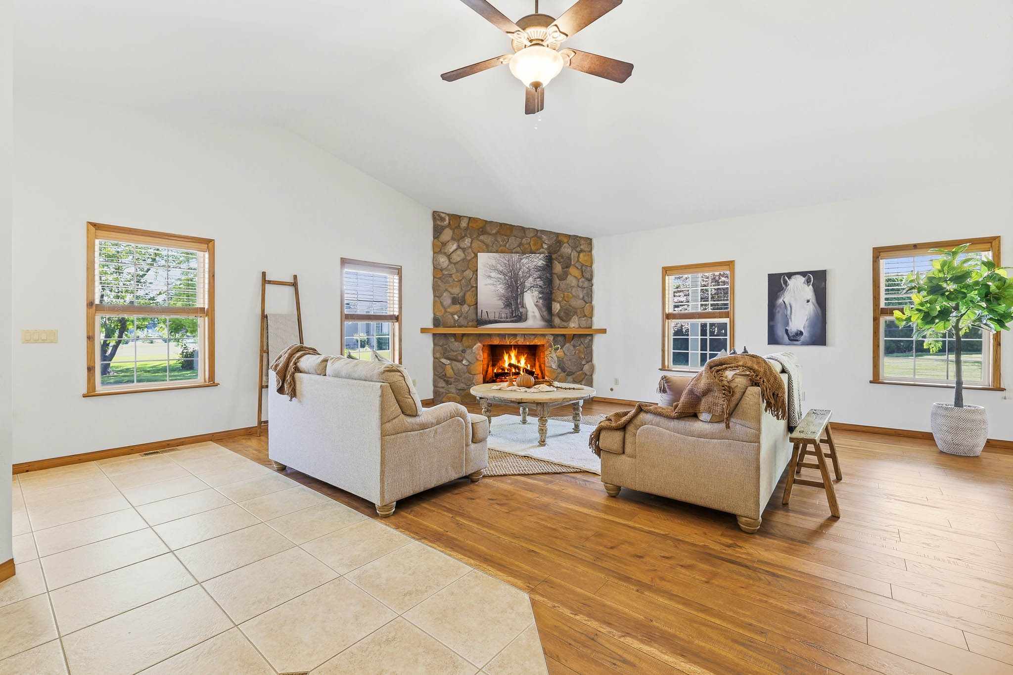  Located in The Heart of West Richland’s Wine Country - 物件實景
