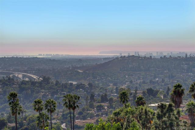 La Mesa, California, 91941, United States, 4 Bedrooms Bedrooms, ,5 BathroomsBathrooms,Residential,For Sale,1844670