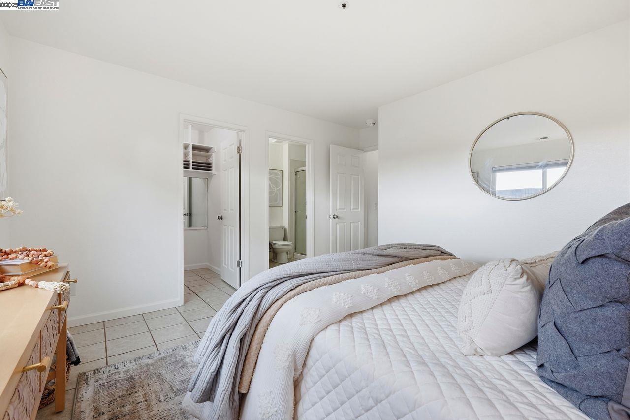 Union City, California, 94587, United States, 3 Bedrooms Bedrooms, ,2 BathroomsBathrooms,Residential,For Sale,2002943