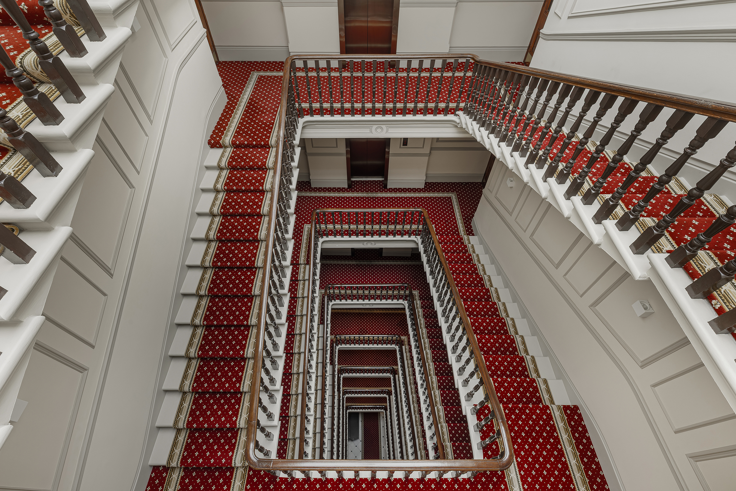  A Grand Lateral Apartment in Albert Hall Mansions - 物件實景