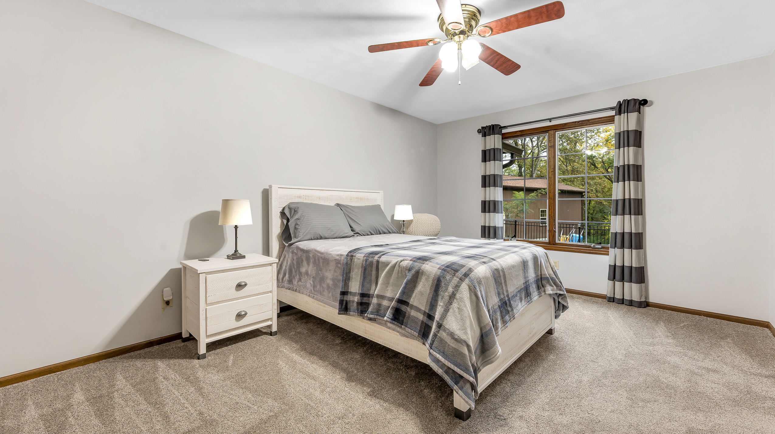 Waterloo, Illinois, 62298, United States, 3 Bedrooms Bedrooms, ,3 BathroomsBathrooms,Residential,For Sale,1986147