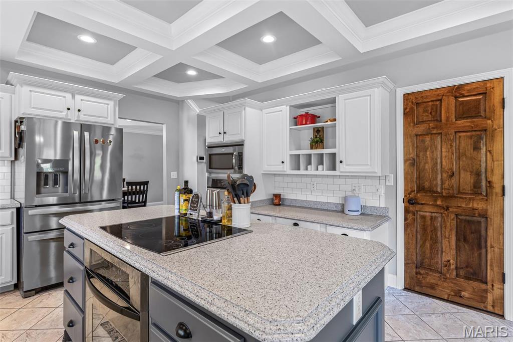Jackson, Missouri, 63755, United States, 6 Bedrooms Bedrooms, ,4 BathroomsBathrooms,Residential,For Sale,1941660